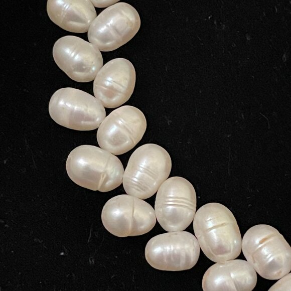 Authentic Fresh Water Potato Pearl Necklace Creamy White - Picture 2 of 6